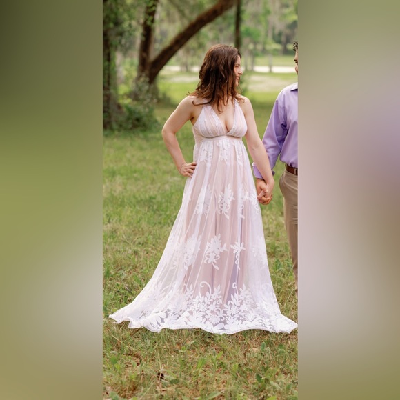 Dresses & Skirts - Long White Dress With Slit